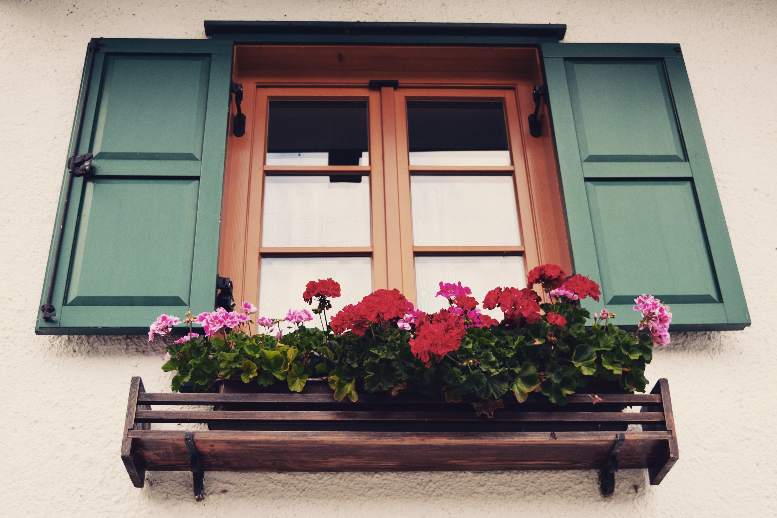 Lorem ipsum dolor sit amet, consectetuer adipiscing elit.